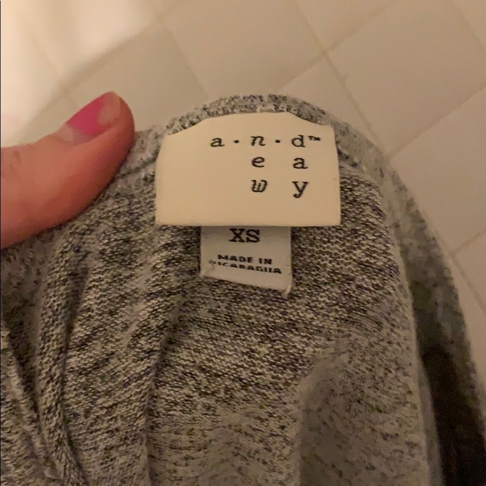 Sweater - Picture 3 of 3